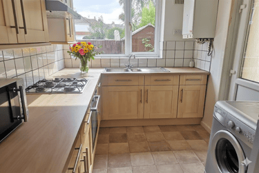 4 bed house, 46 Ripon Road, Charminster, Bournemouth, BH91RF - Image 3