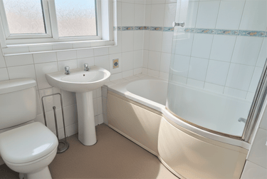 4 bed house, 46 Ripon Road, Charminster, Bournemouth, BH91RF - Image 9