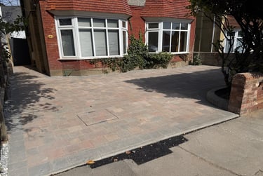 6 bed house, 4 Truscott Avenue, Charminster, Bournemouth, BH91DA - Image 2