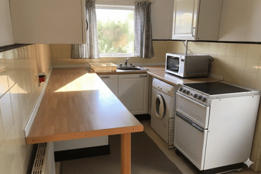 4 bed house, 31 Astbury Avenue, Talbot village, Poole, BH125DT - Image 4