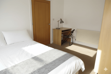 6 bed house, Winton, Ensbury Park, Bournemouth, BH92PU - Image 6