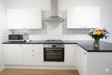 6 bed house, 162 Capstone Road, Springbourne, Bournemouth, BH88RT - Image 4