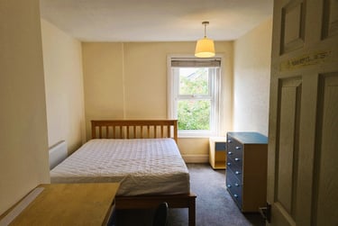 6 bed house, 1 Sedgley Road, Winton, Bournemouth, BH92JN - Image 5