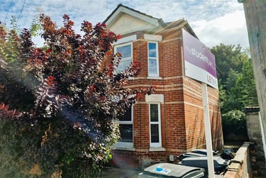 6 bed house, 1 Sedgley Road, Winton, Bournemouth, BH92JN - Image 2