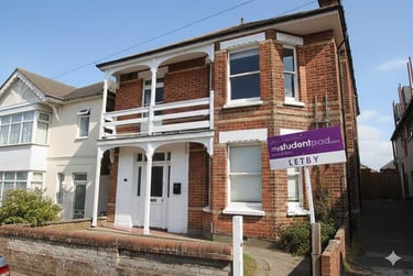 4 bed house, Winton, Charminster, Bournemouth, BH91EU - Image 3