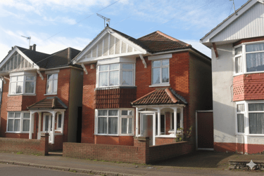 5 bed house, Winton, Bournemouth, BH92NA - Image 2