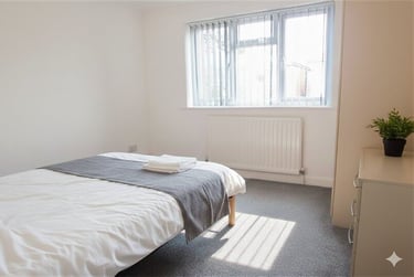 6 bed house, Winton, Bournemouth, BH92LZ - Image 6