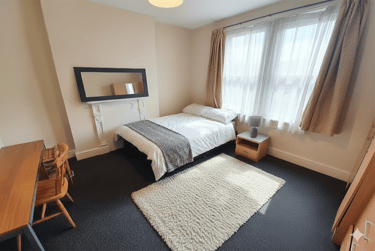 6 bed house, Charminster, Bournemouth, BH37JY - Image 10