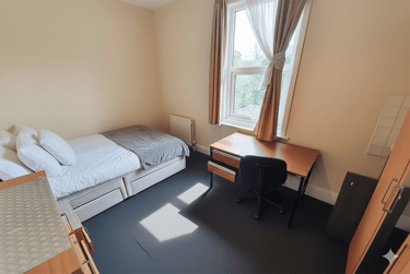 6 bed house, Charminster, Bournemouth, BH37JY - Image 11