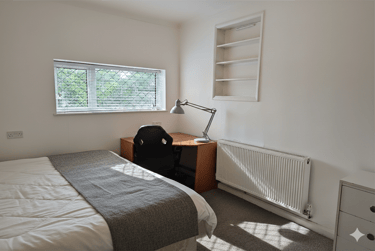 6 bed house, Winton, Bournemouth, BH92PD - Image 6