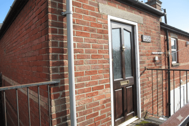 3 bed flat, Winton, Bournemouth, BH92EY - Image 2