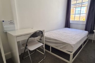 2 bed flat, Turnagain Lane, City Centre, Canterbury, CT12ED - Image 2