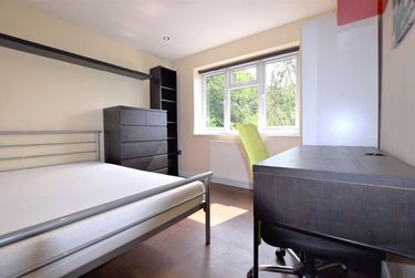 5 bed house, Somner Close, St Stephens, Canterbury, CT28LL - Image 1