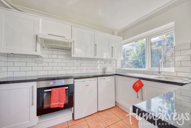 5 bed house, Mead Way, St Stephens, Canterbury, CT28BB - Image 10