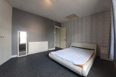 4 bed house, St. Peter's Place, City Centre, Canterbury, CT12DA - Image 2