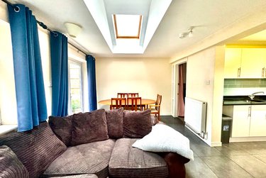 5 bed house, Tenterden Drive, Hales Place, Canterbury, CT27BW - Image 2