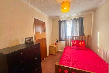 5 bed house, Kemsing Gardens, Hales Place, Canterbury, CT27RF - Image 2