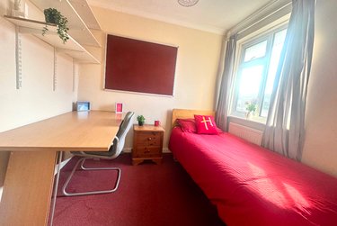 5 bed house, Kemsing Gardens, Hales Place, Canterbury, CT27RF - Image 12