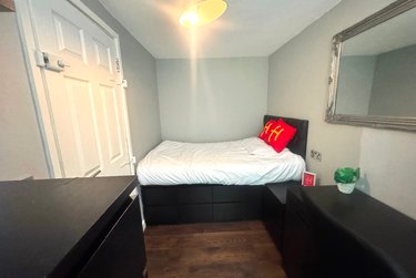 7 bed house, Tenterden Drive, Hales Place, Canterbury, CT27BJ - Image 11