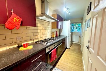 5 bed house, Montfort Close, Hales Place, Canterbury, CT27DA - Image 3