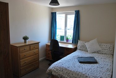 1 bed house, Headcorn Drive, Hales Place, Canterbury, CT27TR - Image 2