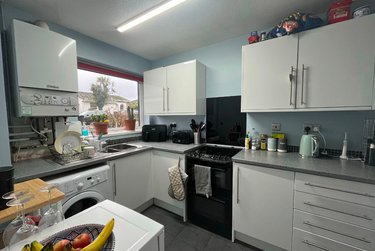 4 bed house, Kemsing Gardens, Hales Place, Canterbury, CT27RF - Image 2