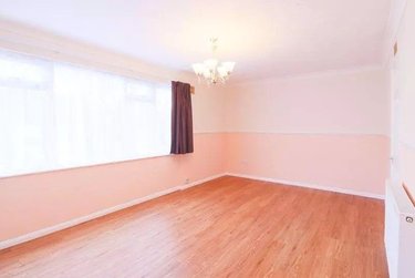 1 bed flat, Hudson Road, Christchurch, Canterbury, CT11JF - Image 2