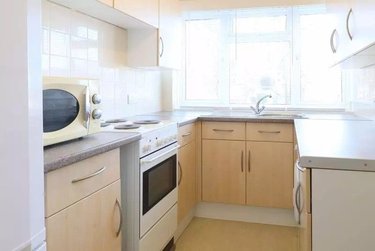 1 bed flat, Hudson Road, Christchurch, Canterbury, CT11JF - Image 4