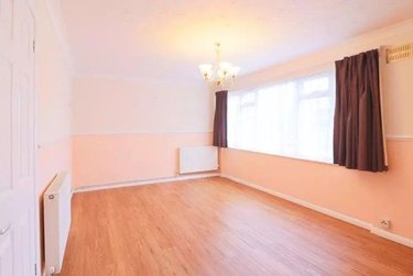 1 bed flat, Hudson Road, Christchurch, Canterbury, CT11JF - Image 3