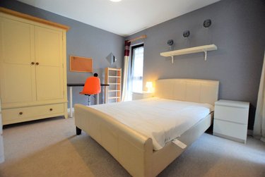 3 bed flat, St. Mildred's Court, Wincheap, Canterbury, CT12DL - Image 8