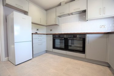 5 bed house, Downs Road, Hales Place, Canterbury, CT27TN - Image 1