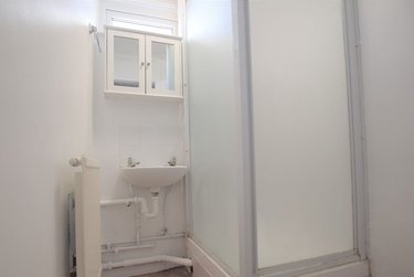 3 bed flat, Hawe Close, Hales Place, Canterbury, CT27DL - Image 6