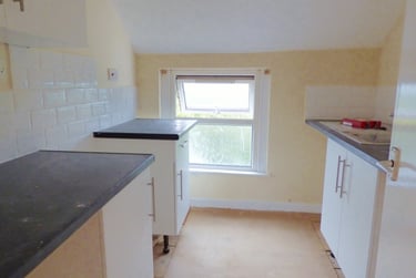 1 bed flat, Ely Road, Llandaff, Cardiff, CF52JF - Image 2