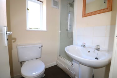 2 bed flat, East Avenue, Iffley, Oxford, OX41XP - Image 7