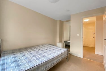 2 bed flat, a London Road, Headington, Oxford, OX37RE - Image 5