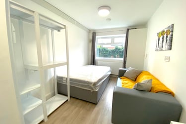 1 bed studio, 25A London Road, Headington, Oxford, OX37RE - Image 5