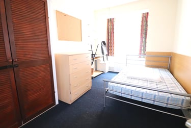 1 bed house, Jeune Street, City Centre, Oxford, OX41BN - Image 3