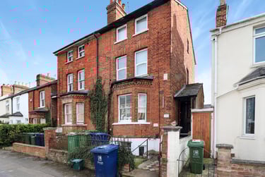 1 bed flat, James Street, City Centre, Oxford, OX41EX - Image 2