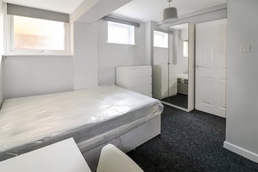 2 bed flat, Hayfield Road, Jericho, Oxford, OX26TX - Image 4