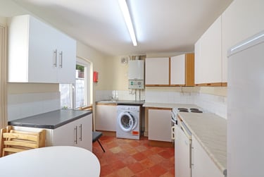 5 bed house, Boulter Street, City Centre, Oxford, OX41AX - Image 2