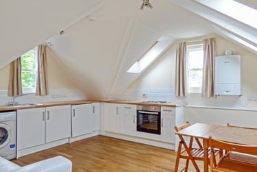 3 bed flat, Hayfield Road, Jericho, Oxford, OX26TX - Image 2