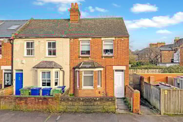 2 bed flat, Hurst Street, Iffley, Oxford, OX41EZ - Image 1