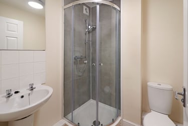 2 bed flat, a London Road, Headington, Oxford, OX37RE - Image 5