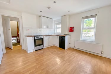 1 bed flat, Ely Road, Llandaff, Cardiff, CF52JF - Image 4