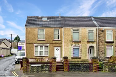 2 bed house, Clydach Road, Port Tennant, Swansea, SA66QH - Image 1