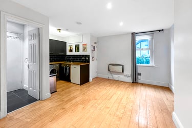 1 bed flat, Cathedral Road, Riverside, Cardiff, CF119HD - Image 3