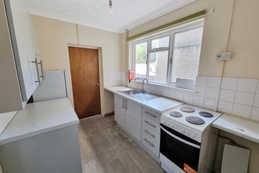 3 bed house, Fabian Way, Port Tennant, Swansea, SA18PA - Image 4