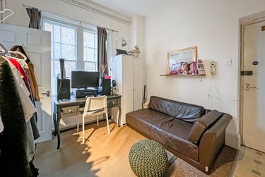 1 bed flat, St John Street, City Centre, Oxford, OX12LQ - Image 5