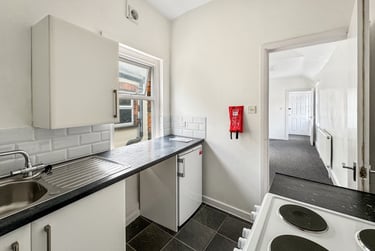 1 bed studio, Major Road, Canton, Cardiff, CF51PF - Image 7