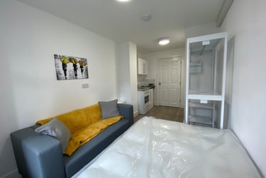 1 bed studio, 25A London Road, Headington, Oxford, OX37RE - Image 5